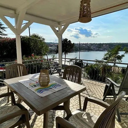 Gorisek Mit Meerblick By Interhome