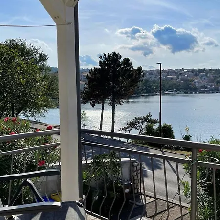 Apartament Gorisek Mit Meerblick By Interhome *