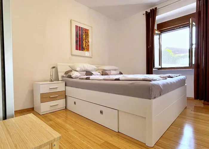 Apartmán Gorisek Mit Meerblick By Interhome