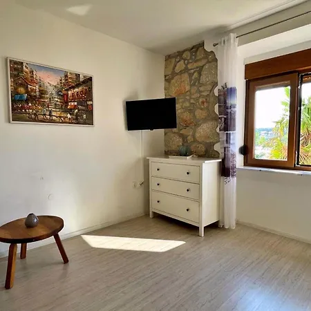 Appartement Gorisek Mit Meerblick By Interhome