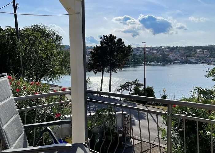 Appartement Gorisek Mit Meerblick By Interhome *