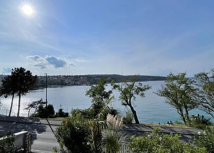 Gorisek Mit Meerblick By Interhome